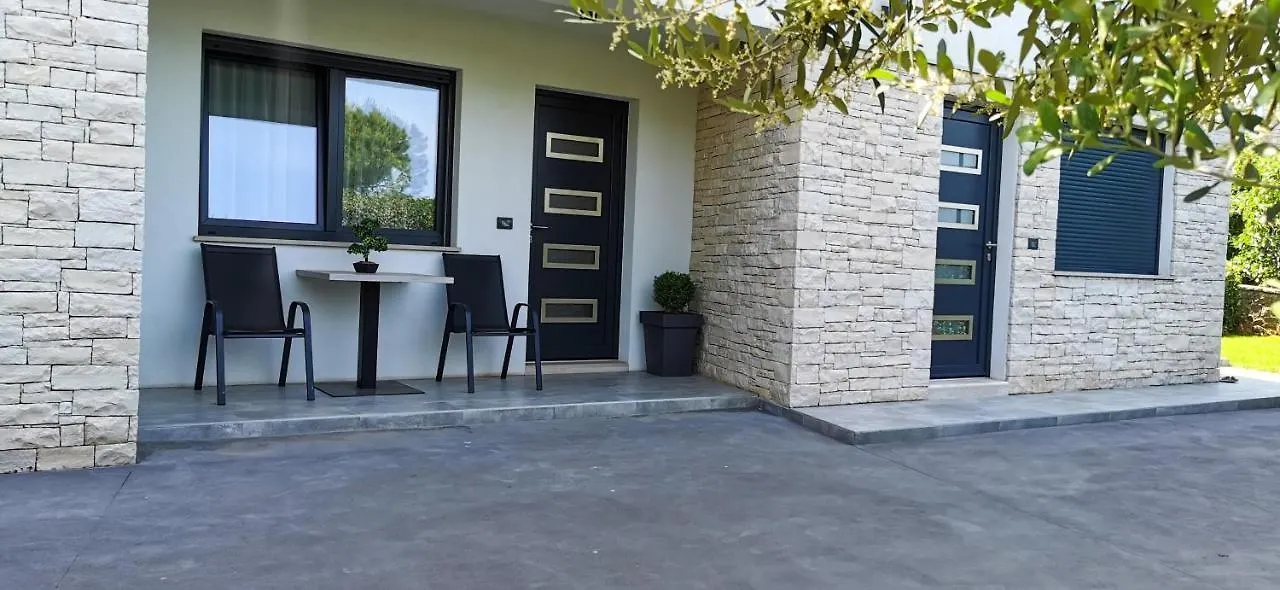 Hotel Casa Grzina Rovinj 3*,